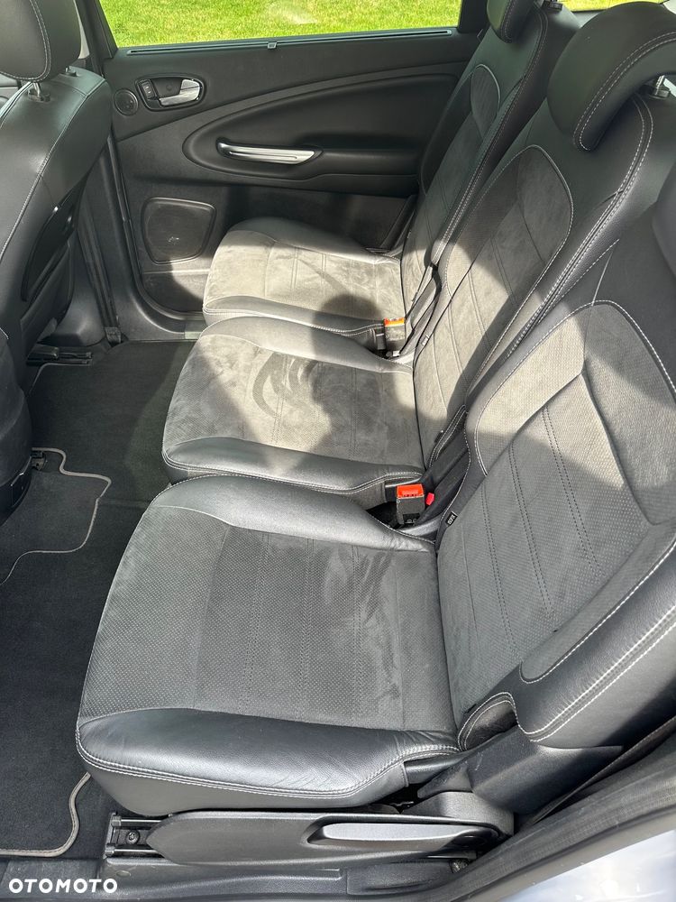 Ford S-Max 2.0 TDCi DPF Titanium X - 17