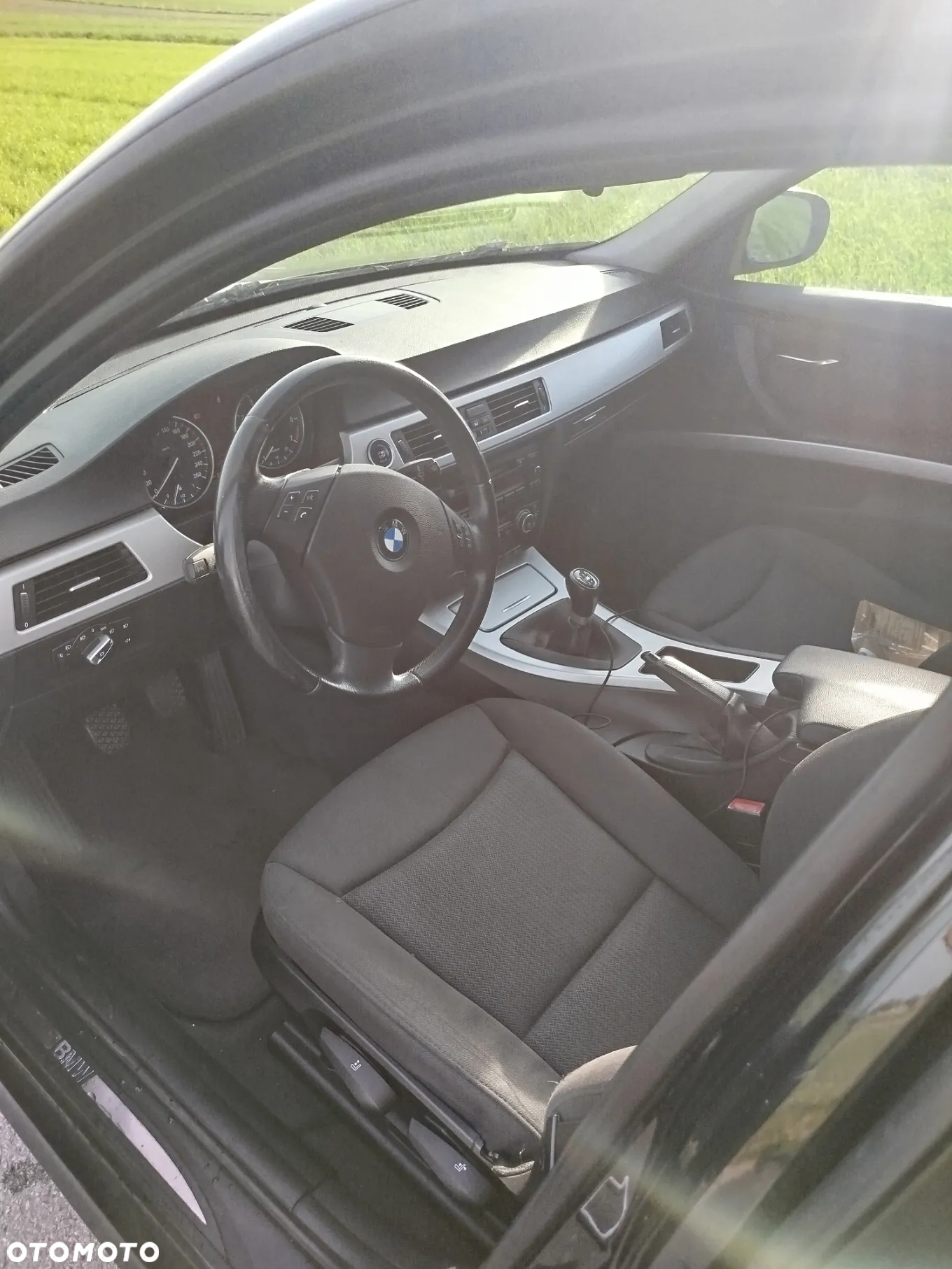 BMW Seria 3 318i - 5