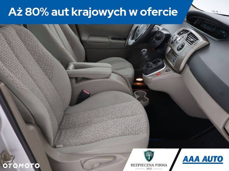 Renault Scenic - 11