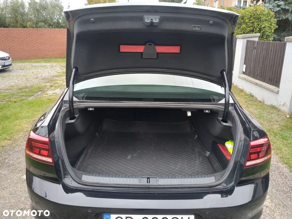 Volkswagen Passat 2.0 TSI Business DSG - 5