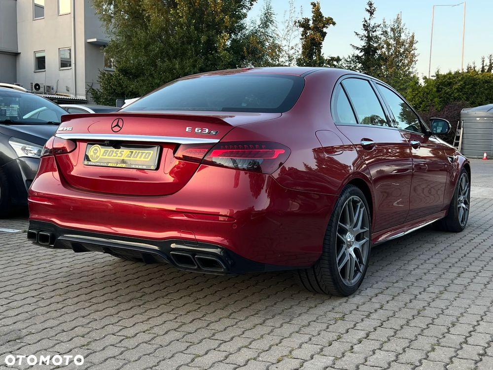 Mercedes-Benz Klasa E - 9