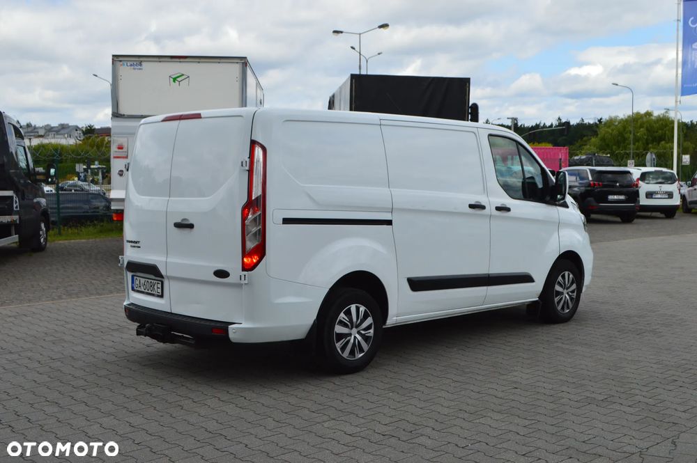 Ford Transit Custom - 7