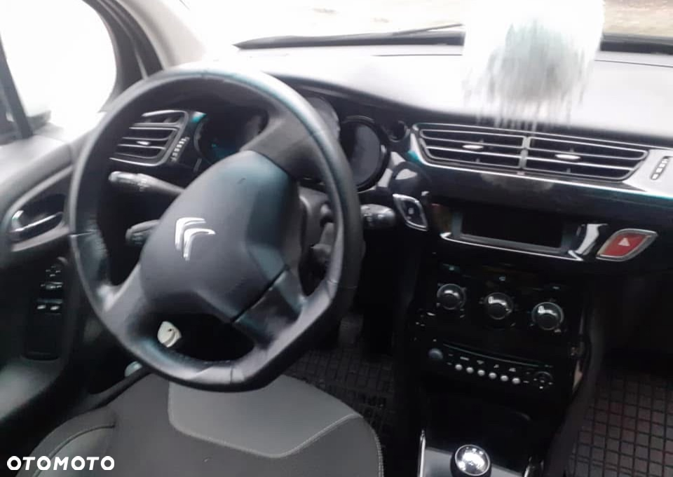 Citroën C3 1.4 HDi First - 8