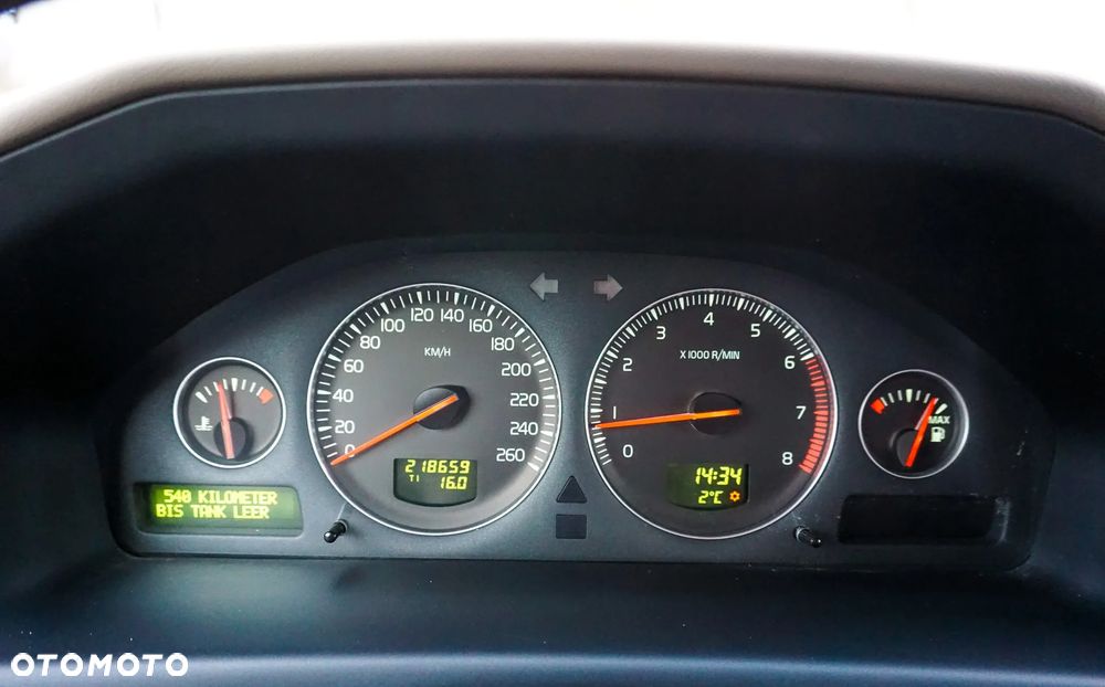 Volvo V70 2.4 Edition Comfort - 11