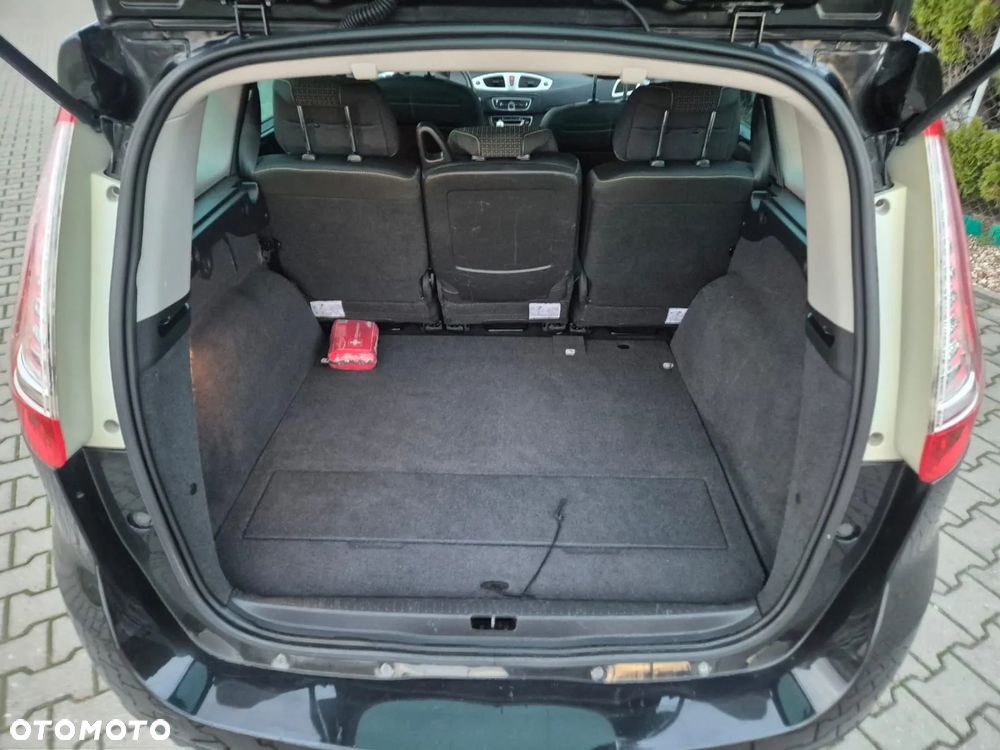 Renault Grand Scenic - 29