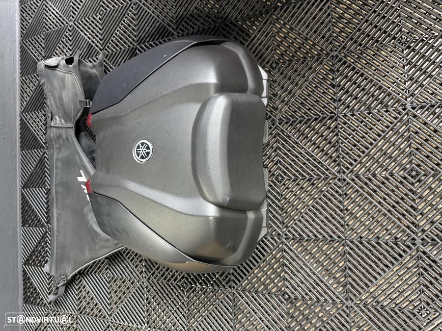 Yamaha TMAX TECH MAX - 24