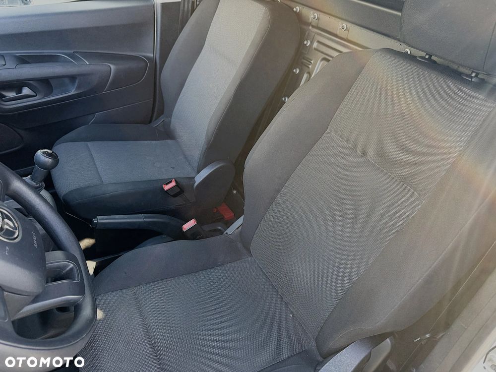 Toyota PROACE CITY - 36