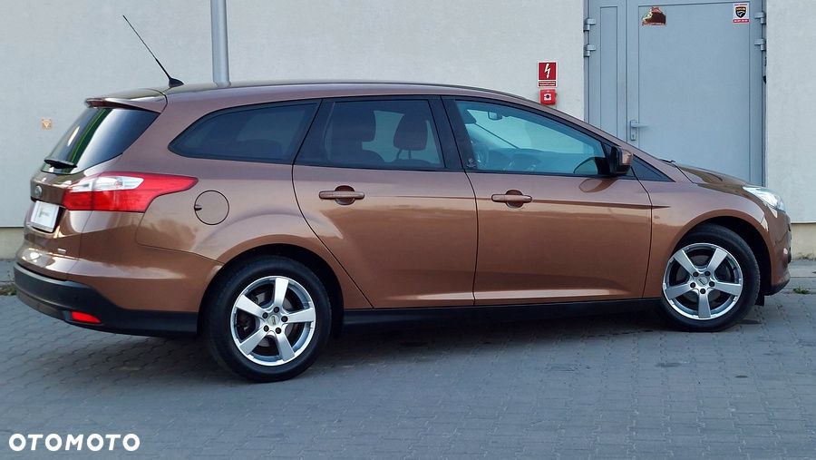 Ford Focus 1.0 EcoBoost Start-Stopp-System Champions Edition - 11