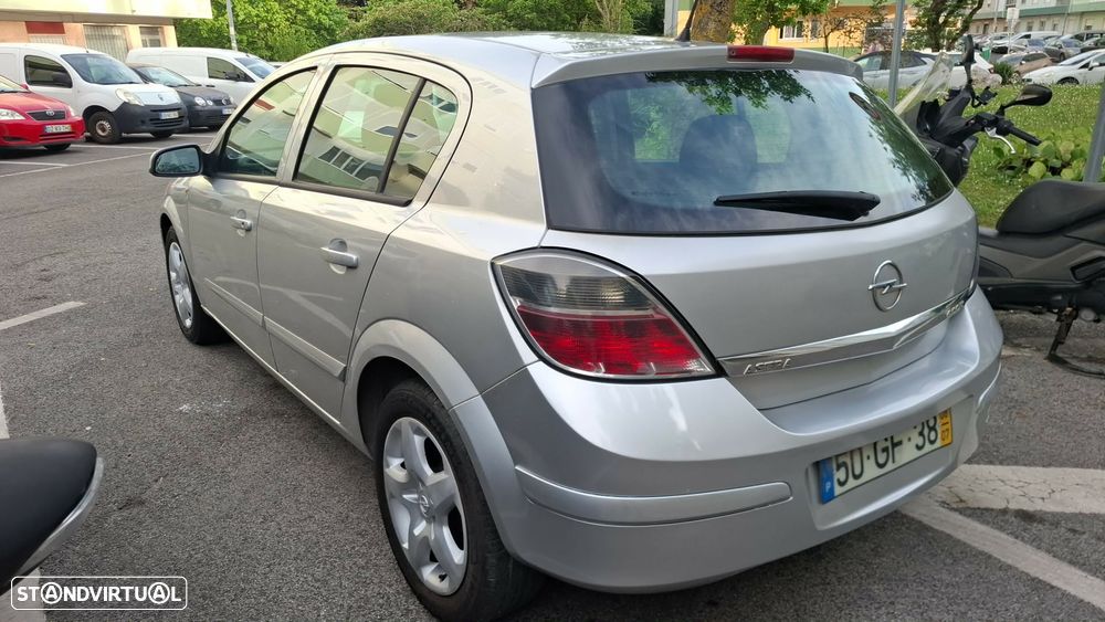 Opel Astra 1.3 CDTI Enjoy EcoFLEX - 7