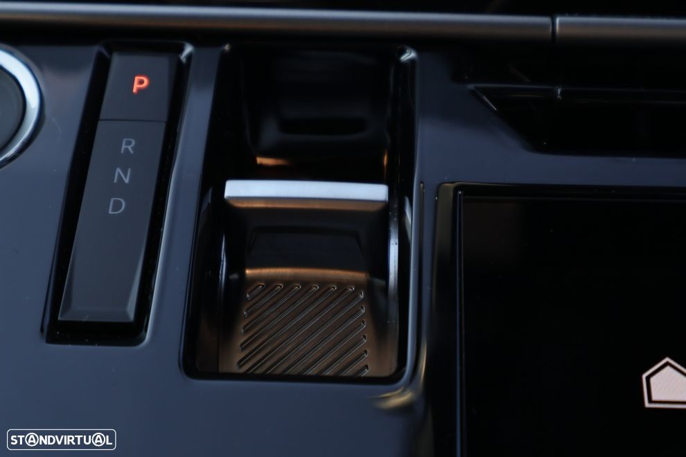 Peugeot E-3008 73 kWh Allure - 8