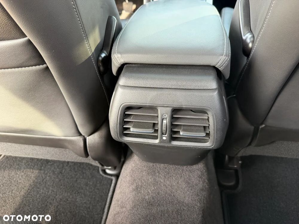 Honda Accord 2.0 Executive - 21