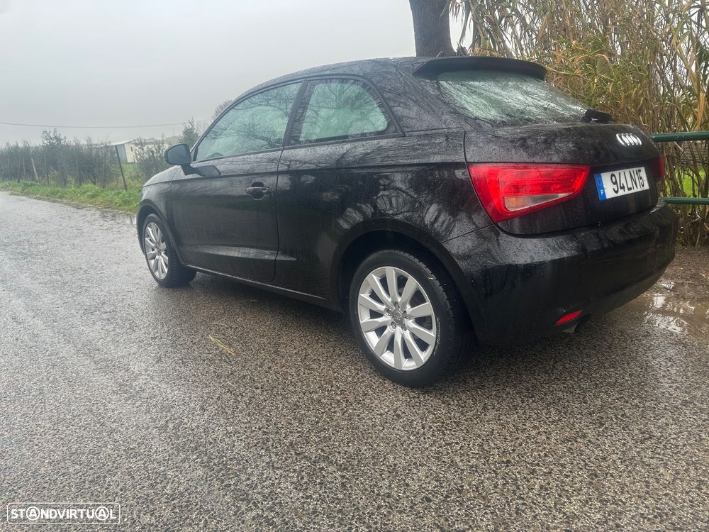 Audi A1 1.6 TDI S-line - 5