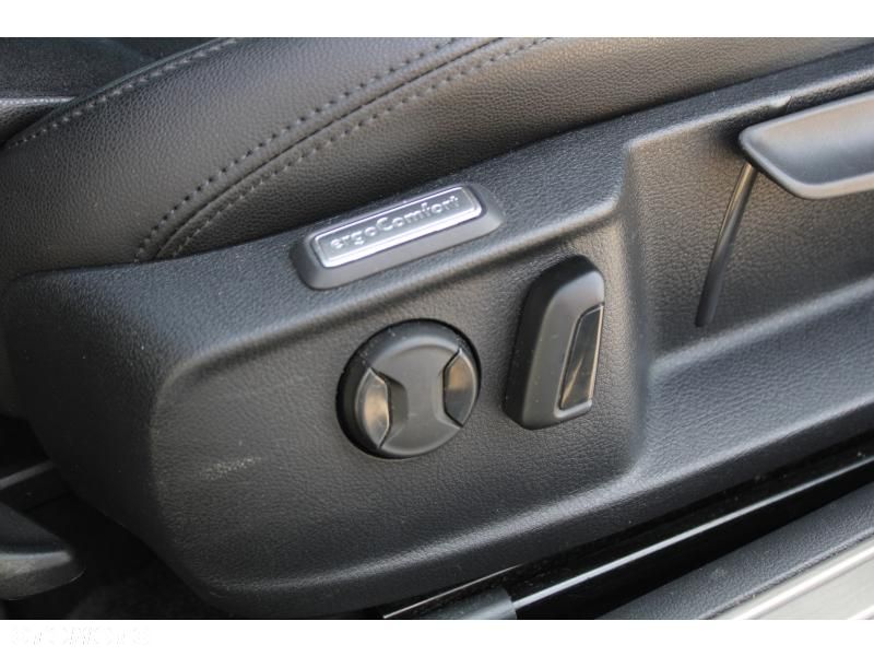 Volkswagen Passat Variant 2.0 TDI BMT Highline DSG - 14