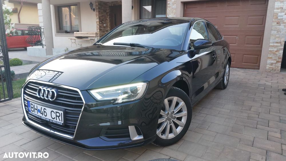 Audi A3 ack 1.5 35 TFSI Basic - 1