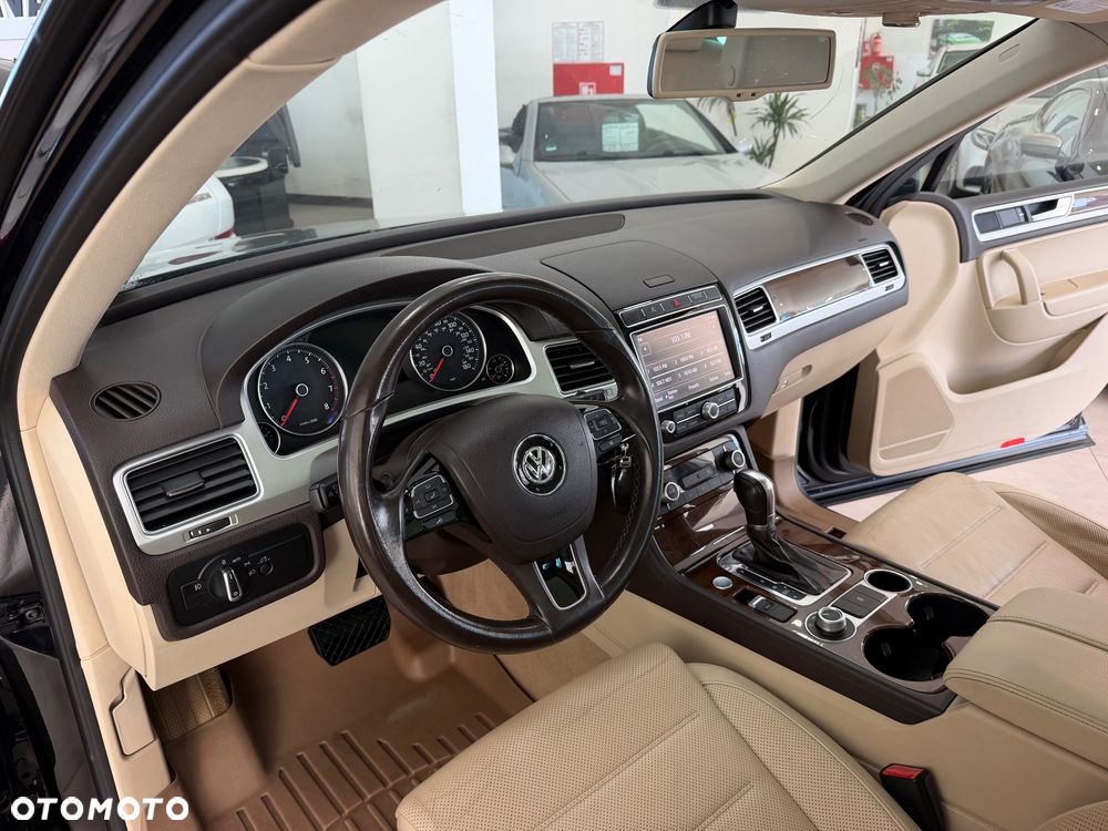 Volkswagen Touareg 3.6 V6 FSI BMT - 26