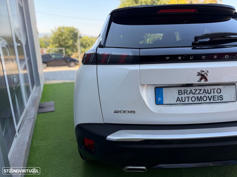 Peugeot 2008 1.2 PureTech GT Line EAT8 - 10