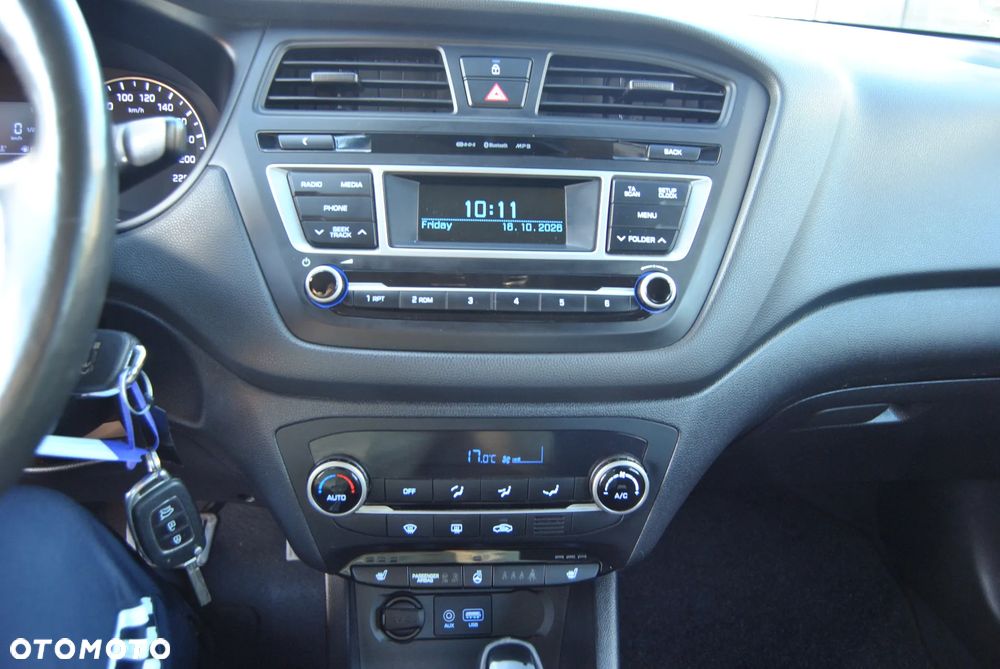 Hyundai i20 1.4 Premium - 27
