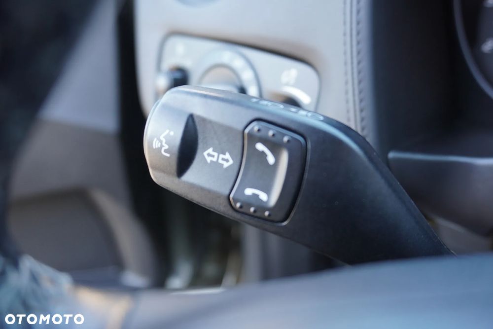 Ford Mondeo 2.0 TDCi Titanium X - 29