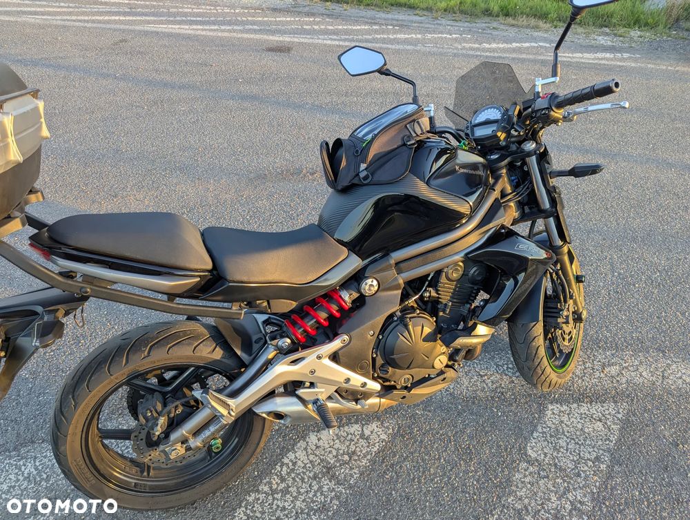 Kawasaki ER - 2