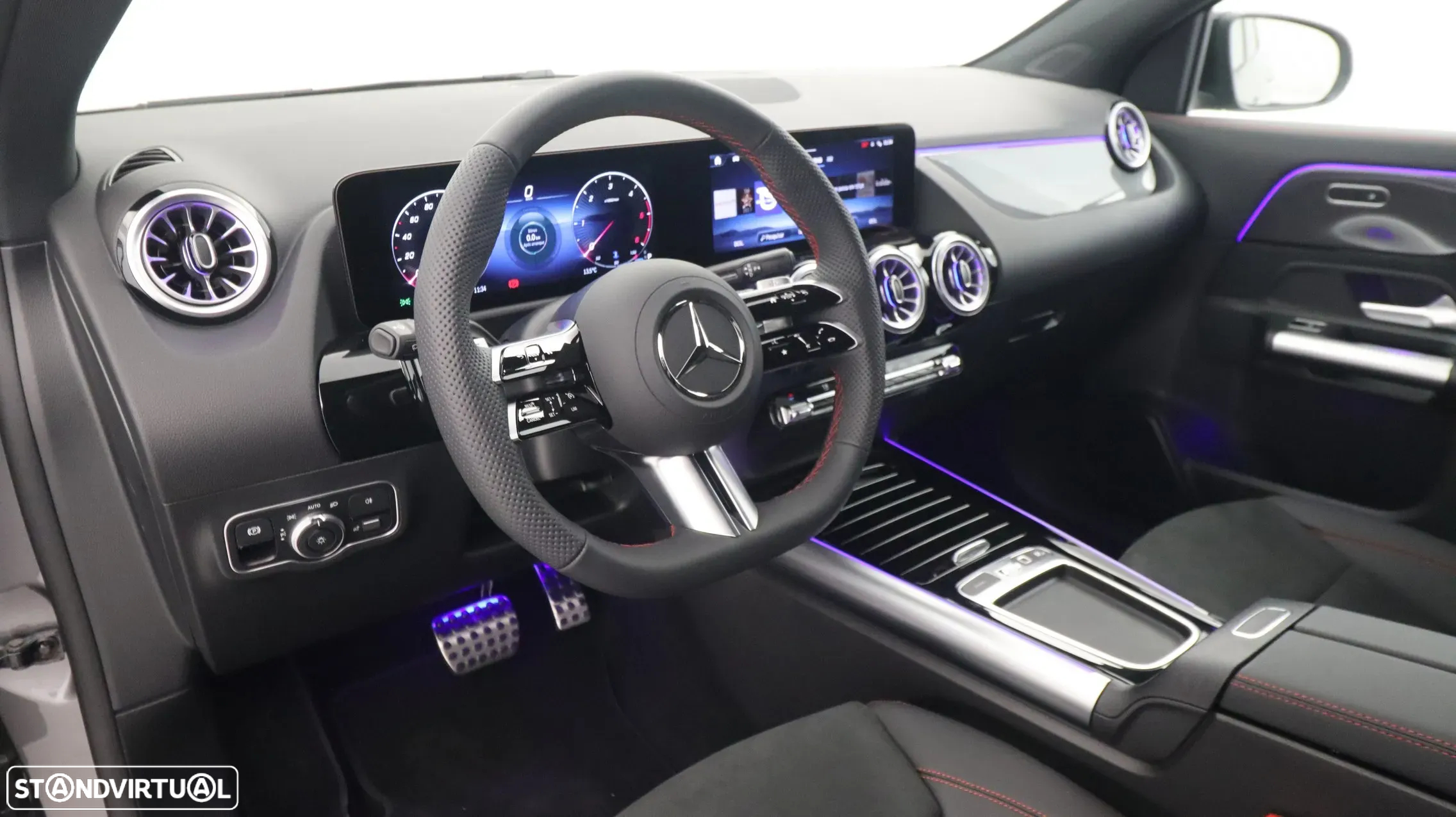 Mercedes-Benz GLA 200 d AMG Line - 24