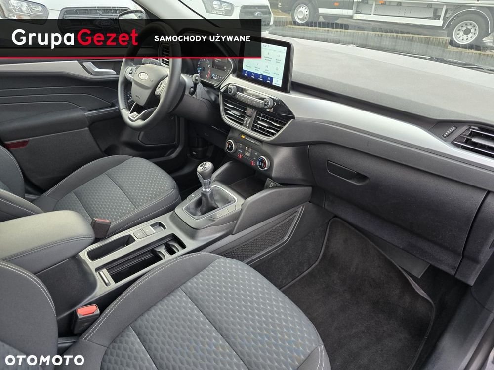 Ford Kuga - 29