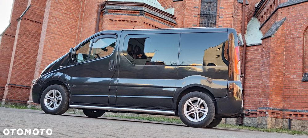 Opel Vivaro - 4
