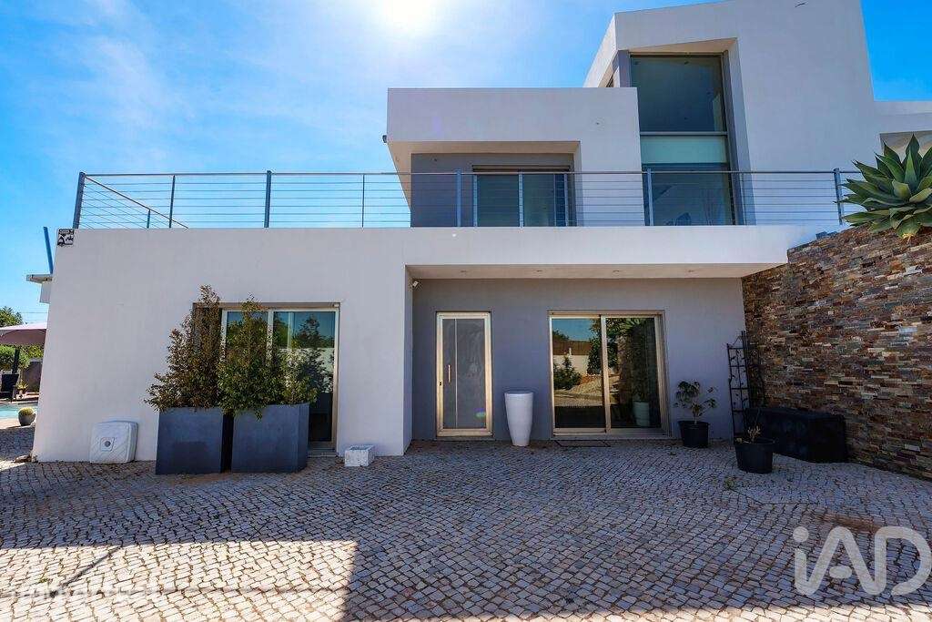 Casa / Villa T4 em São Brás de Alportel de 230 m2 - Grande imagem: 5/30