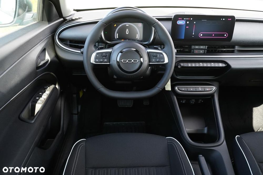 Fiat 600 1.2 Turbo Hybrid Pop eDCT - 10