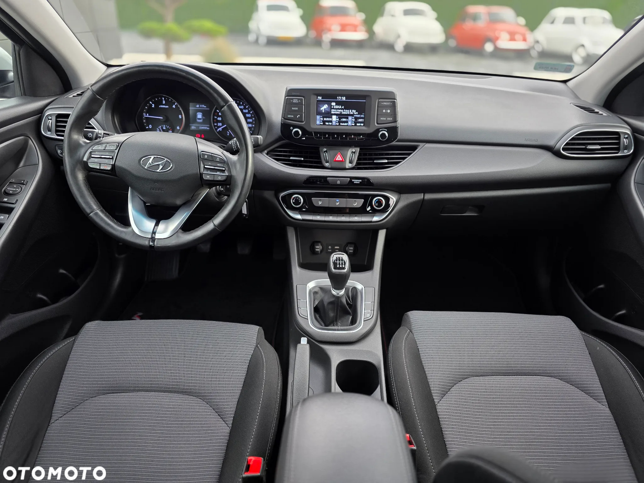 Hyundai i30 1.6 D Comfort - 16