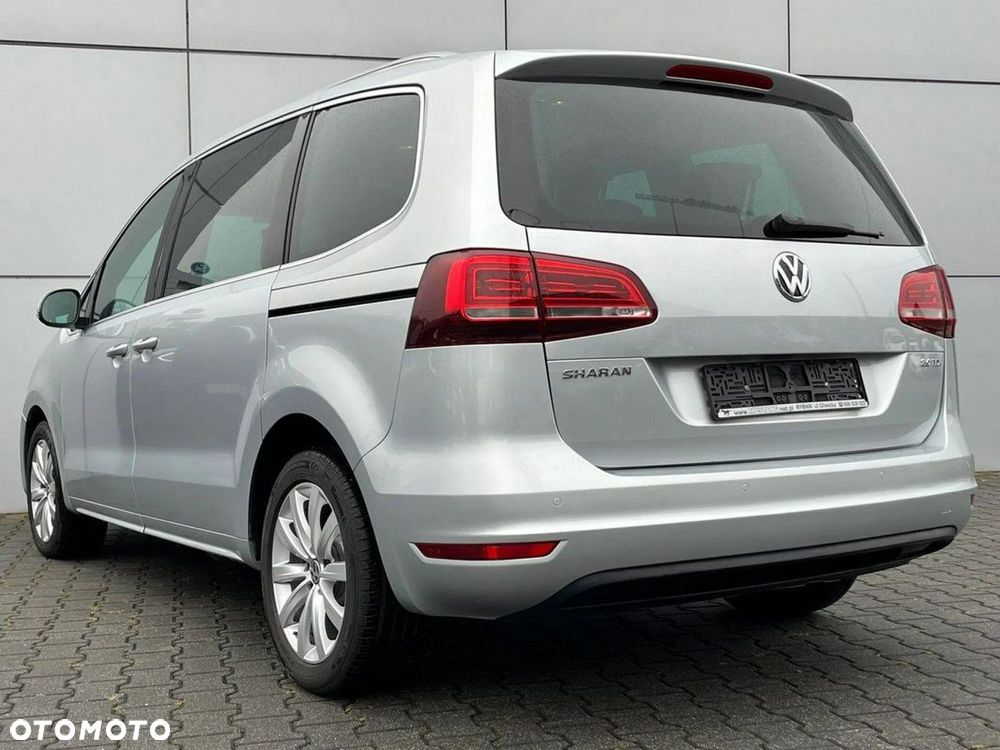 Volkswagen Sharan 2.0 TDI BMT Highline DSG - 9