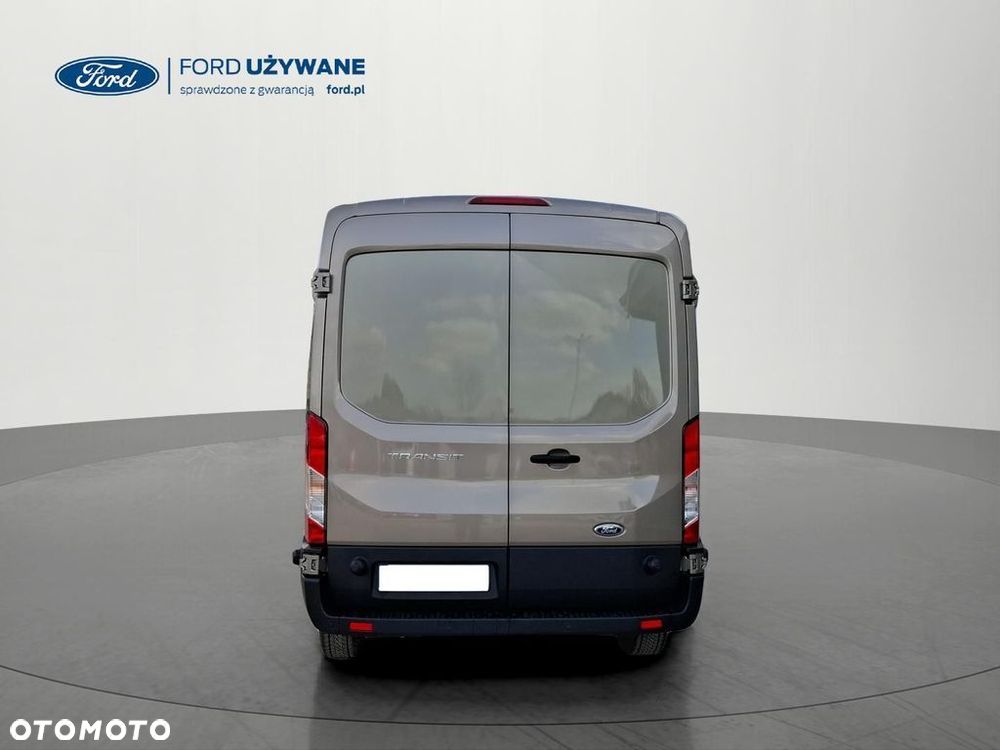 Ford Transit - 21