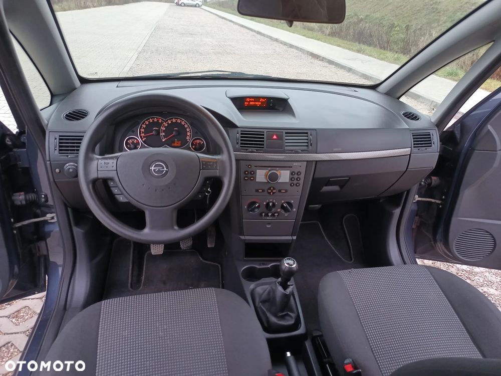 Opel Meriva - 17