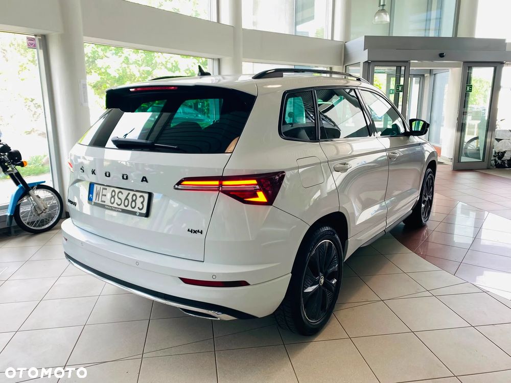 Skoda Karoq 2.0 TSI 4x4 Sportline DSG - 9