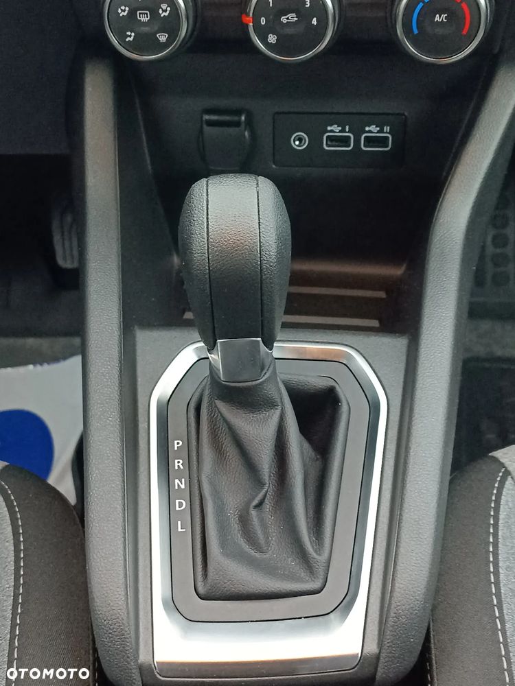 Renault Clio - 11