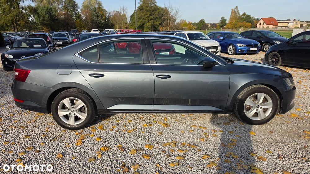 Skoda Superb 2.0 TDI Active - 7