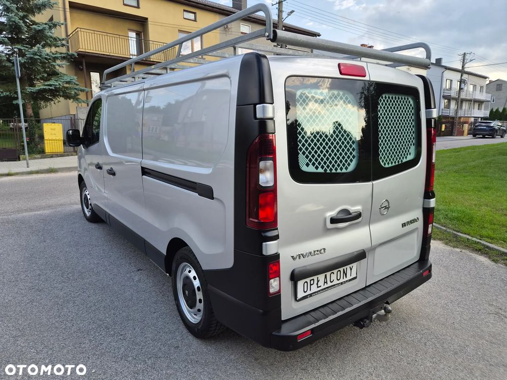 Opel Vivaro - 2
