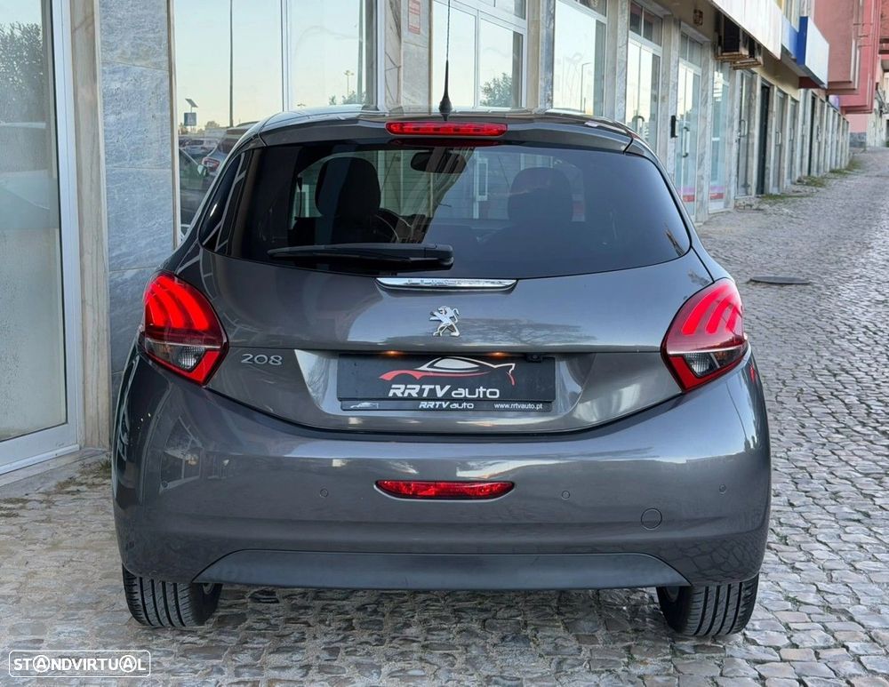 Peugeot 208 1.2 PureTech Style - 20