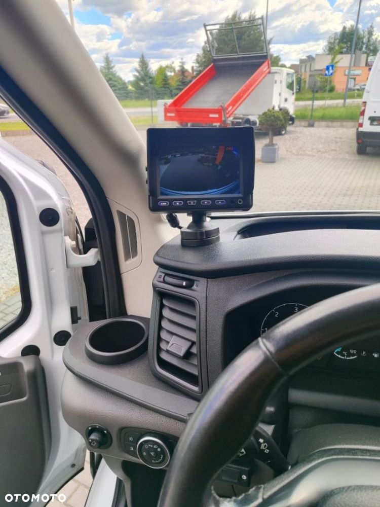 Ford Transit - 15