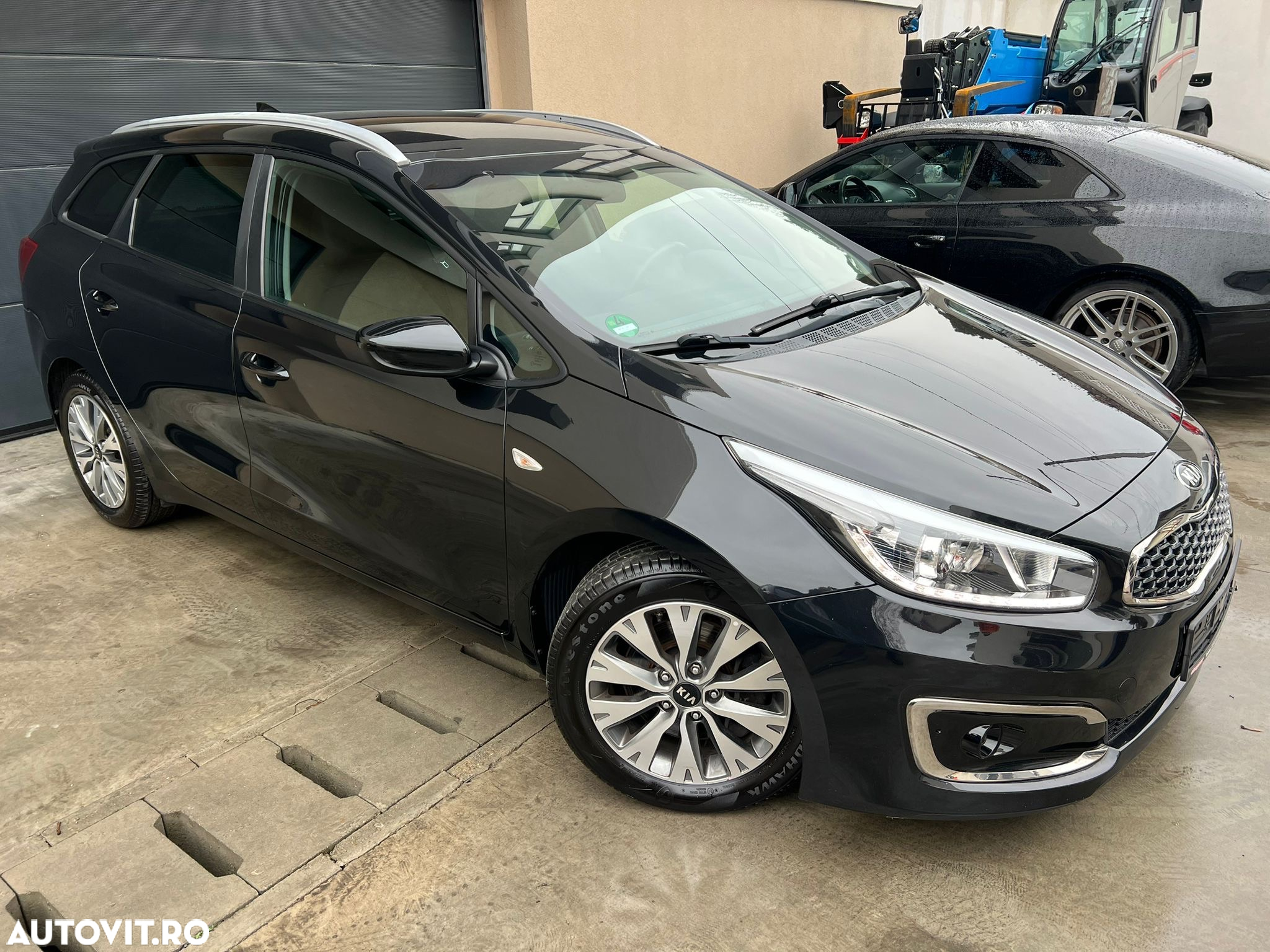 Kia Ceed - 3