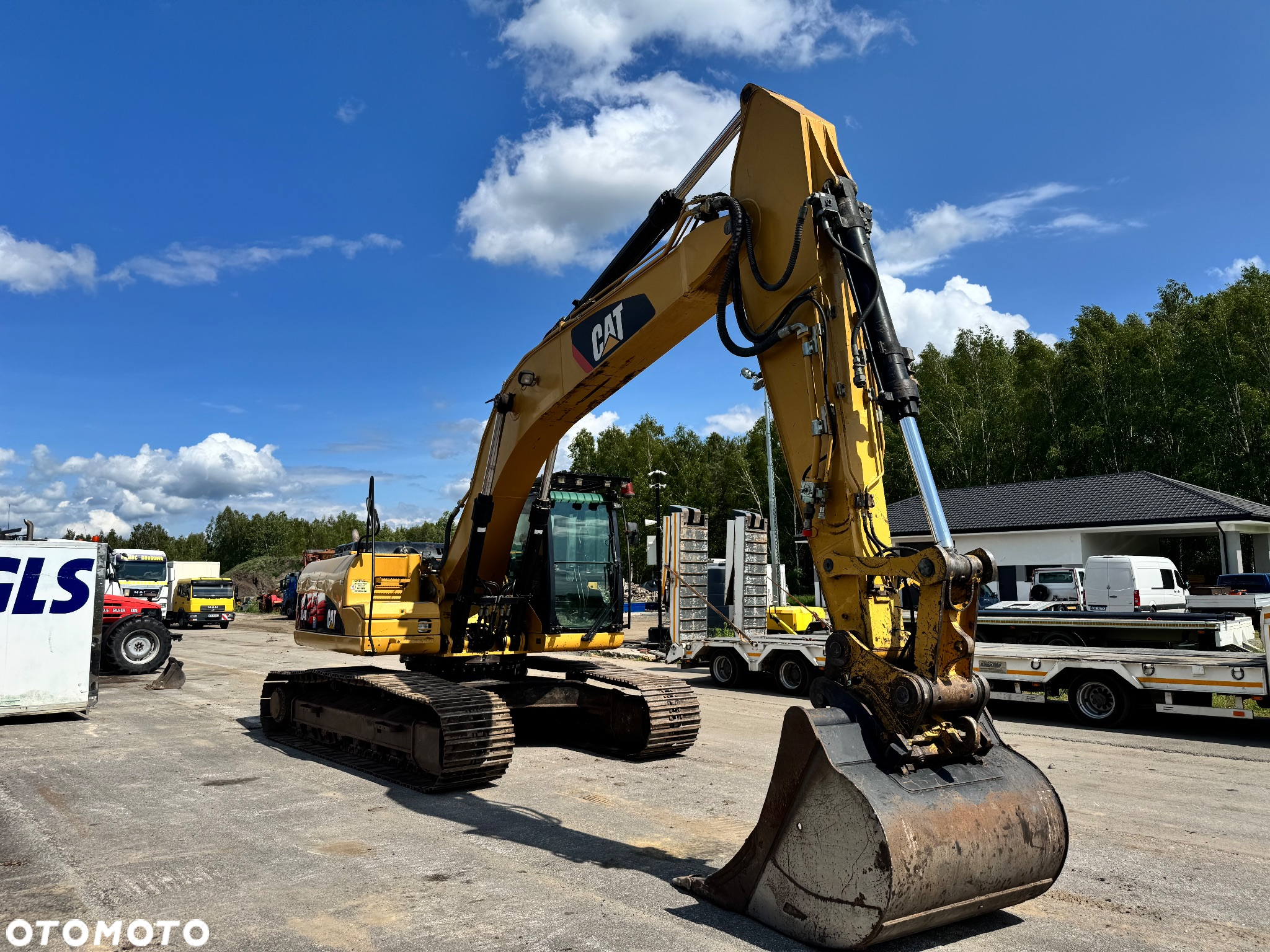 Caterpillar 324D - 4