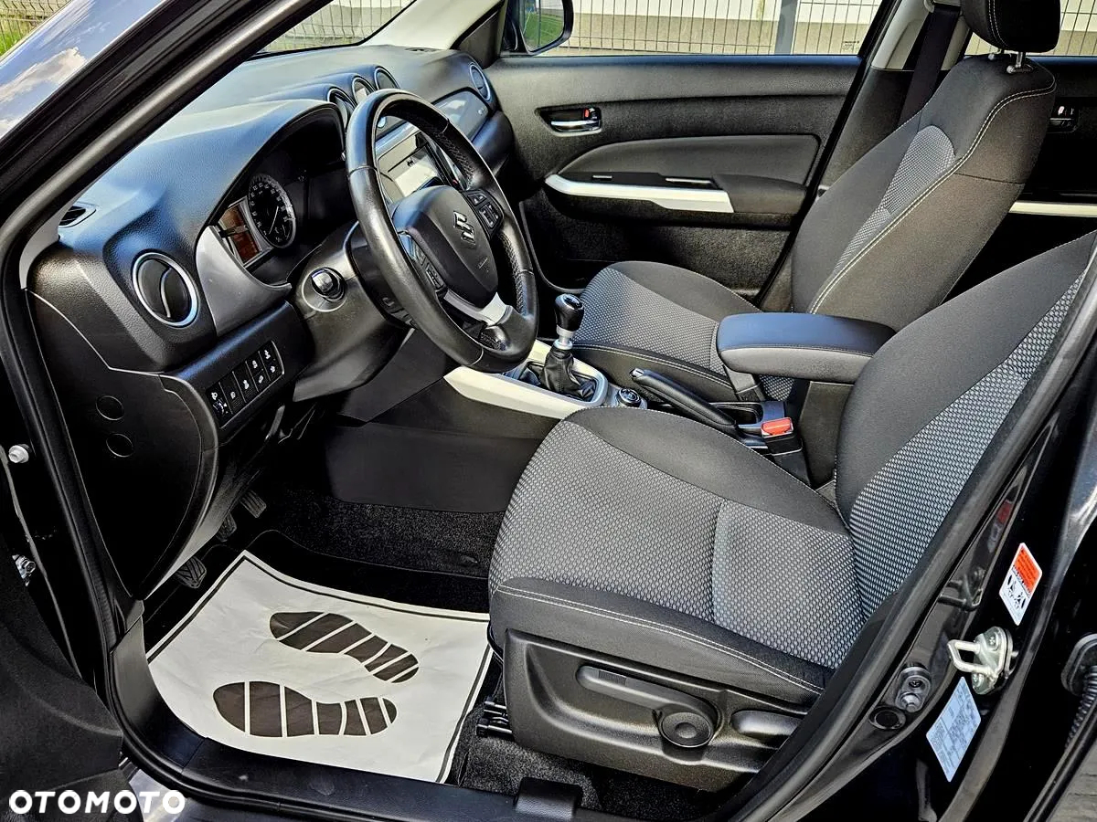 Suzuki Vitara 1.6 DDiS (4x4) Allgrip Comfort+ - 23