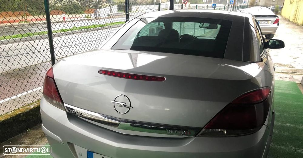 Opel Astra Cabrio - 2