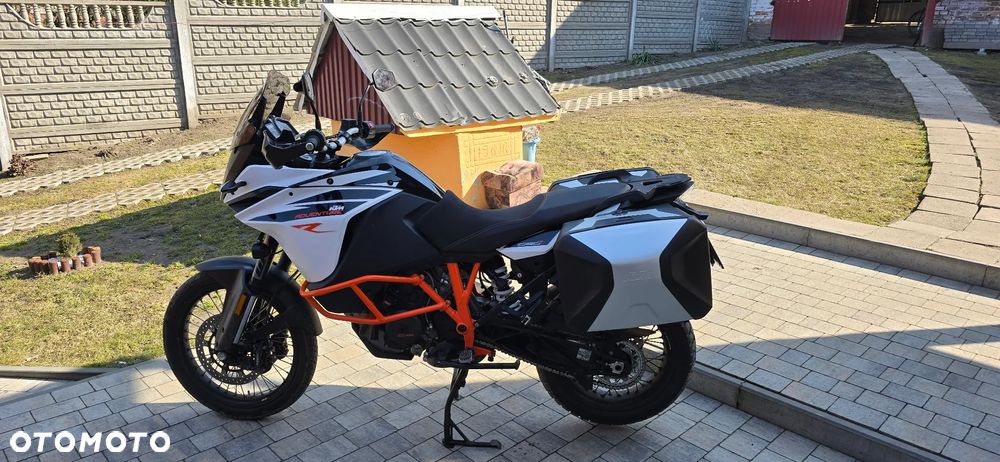 KTM Adventure - 2