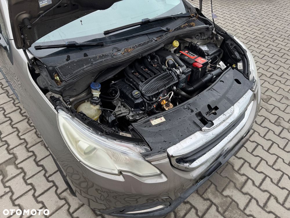 Peugeot 2008 PureTech 82 Style - 24