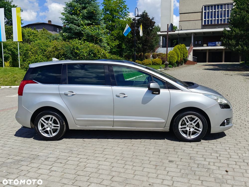 Peugeot 5008 155 THP Premium - 5