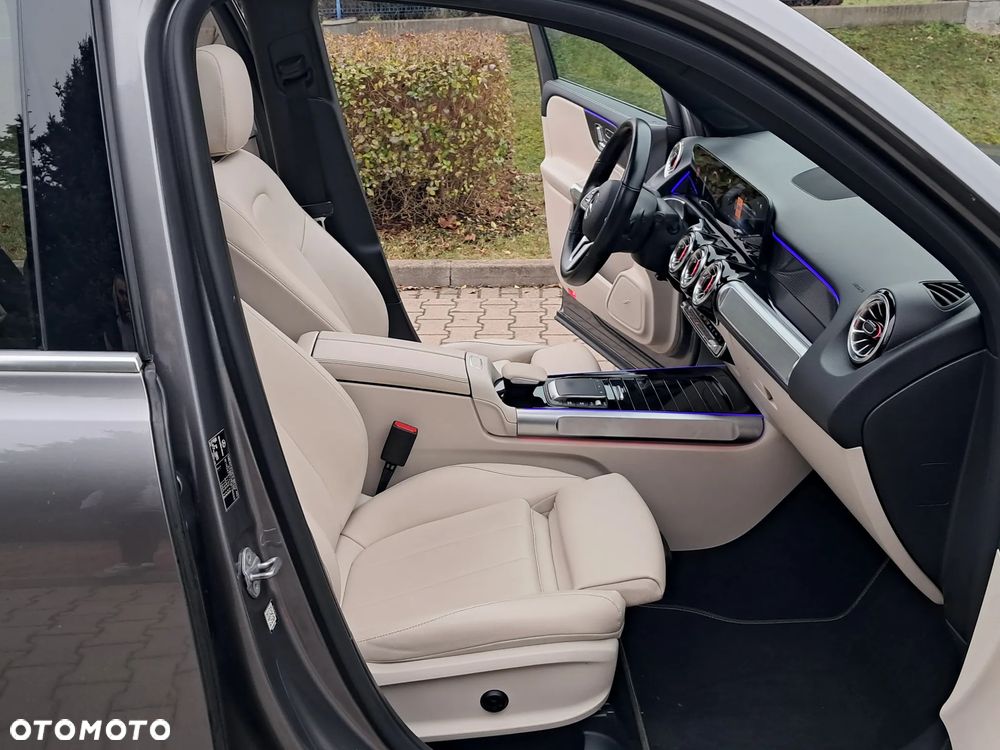 Mercedes-Benz GLB 200 d 8G-DCT Progressive Advanced - 31