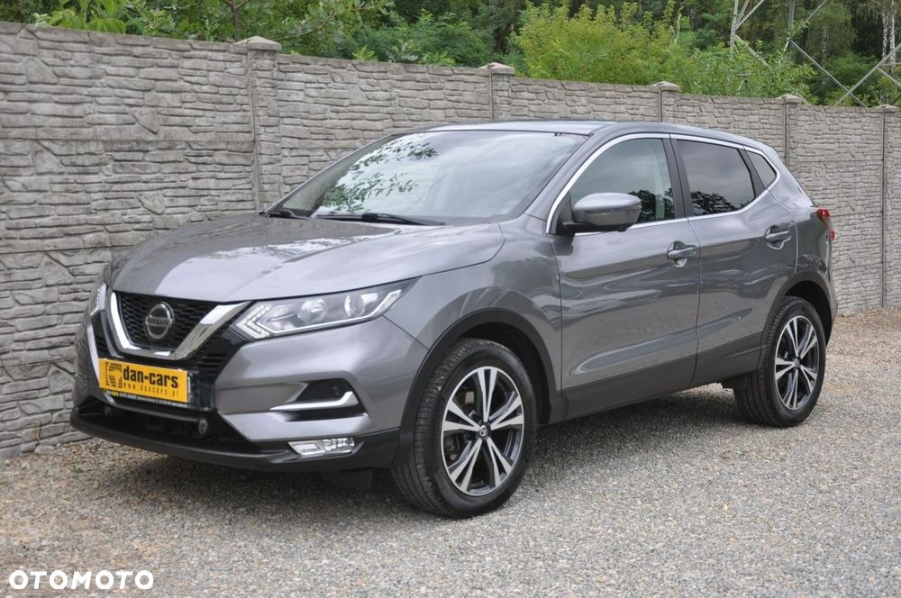 Nissan Qashqai 1.3 DIG-T N-Connecta EU6d - 1