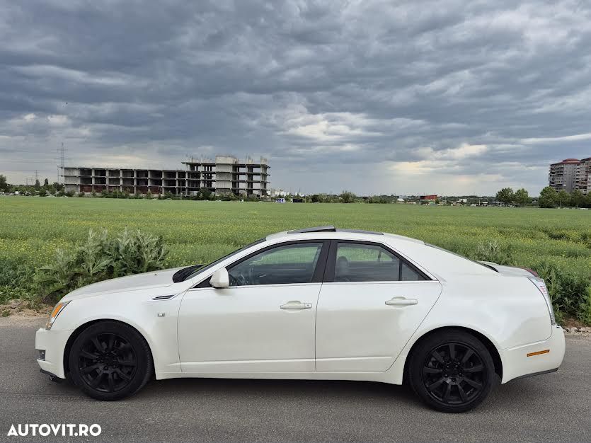 Cadillac CTS - 12