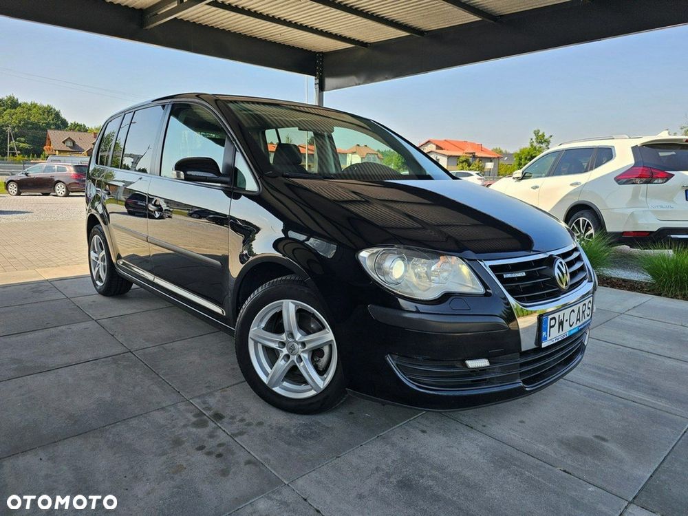 Volkswagen Touran - 2