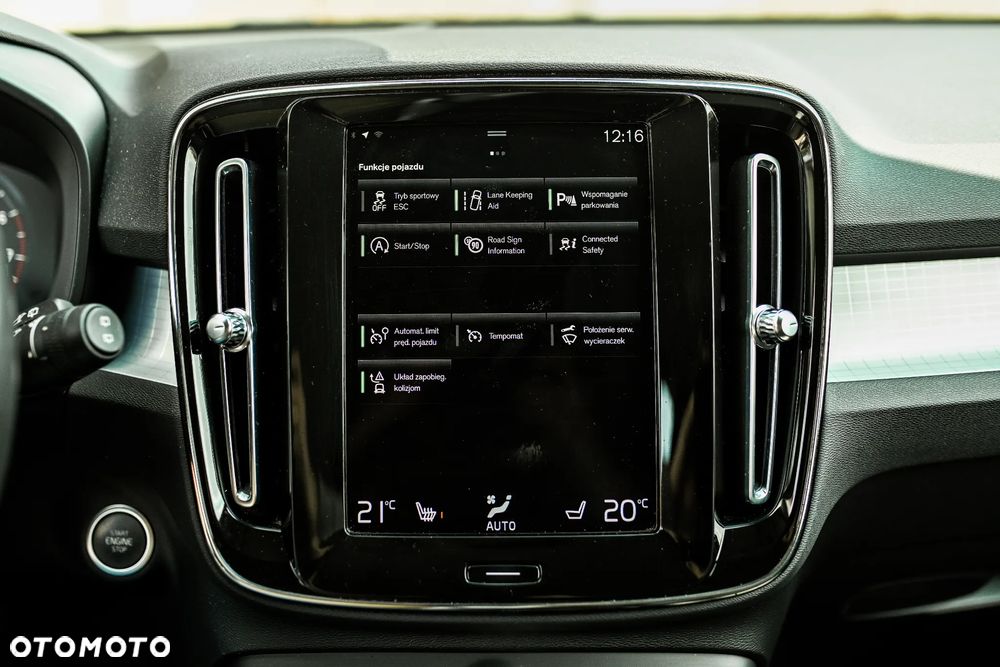 Volvo XC 40 T2 Core - 29